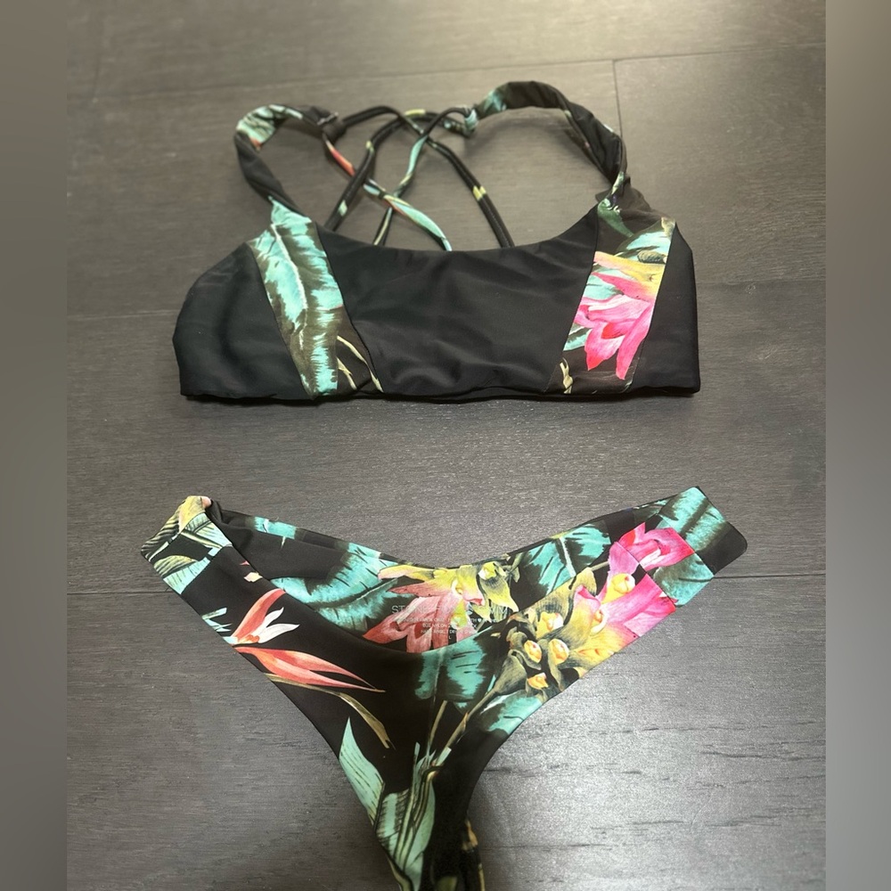 STONE FOX Swim Jett Tucker Bikini Black Ginger
